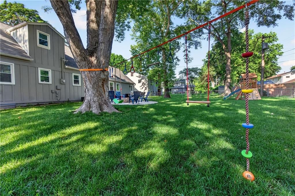 7721 W 96th Terrace — photo 46