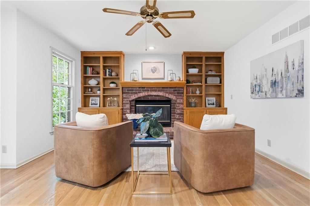 5116 Horton Street — photo 21