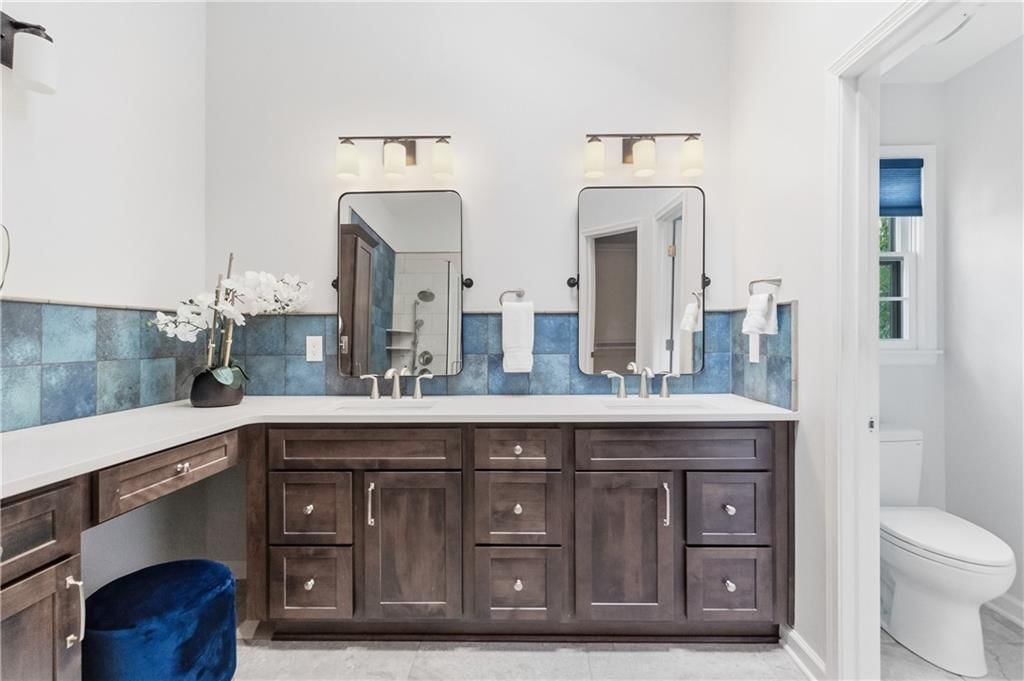 5116 Horton Street — photo 30