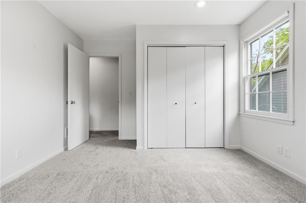 5116 Horton Street — photo 35