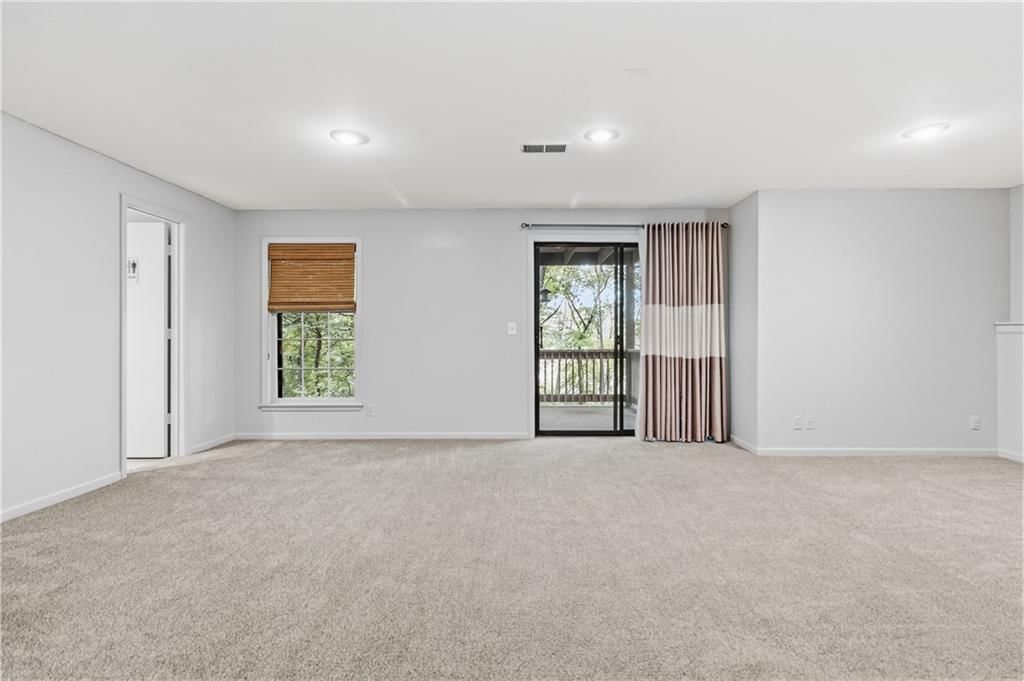 5116 Horton Street — photo 42