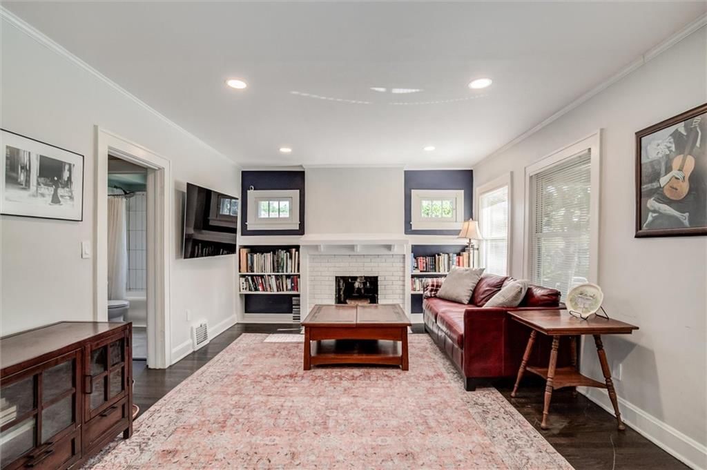 5117 Virginia Avenue — photo 3