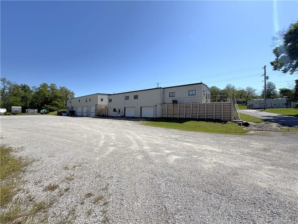 305 N Mason Street — photo 12