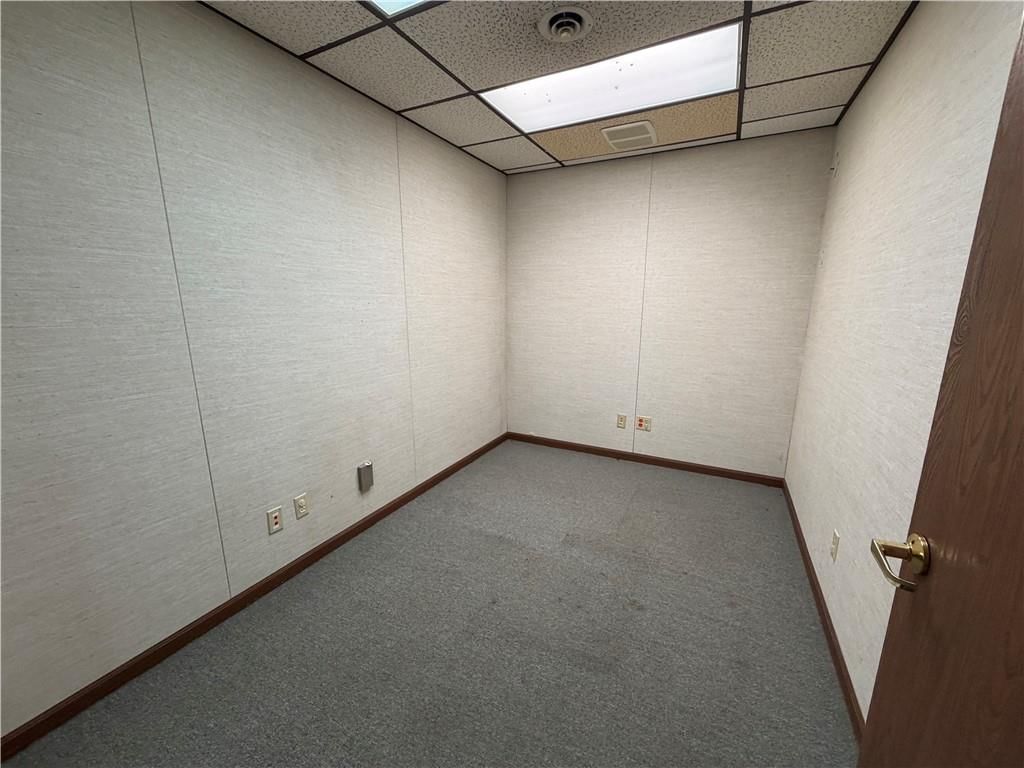 305 N Mason Street — photo 37