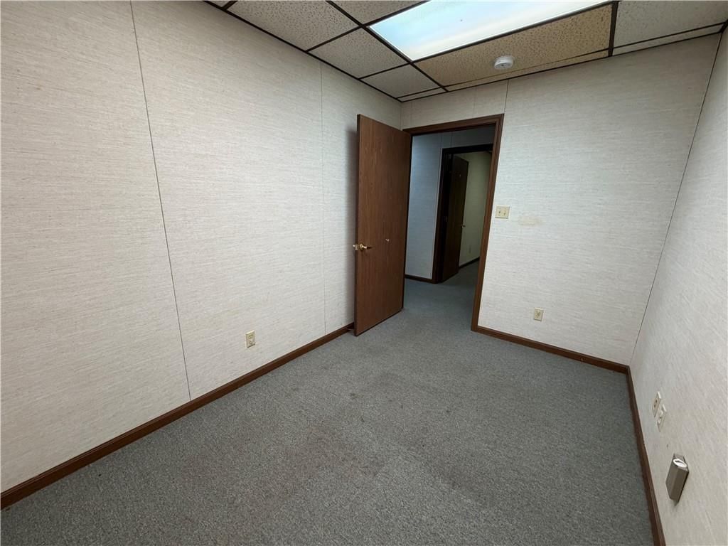 305 N Mason Street — photo 38