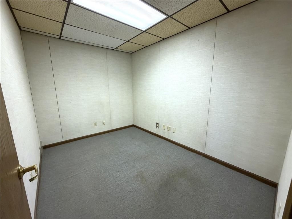 305 N Mason Street — photo 39