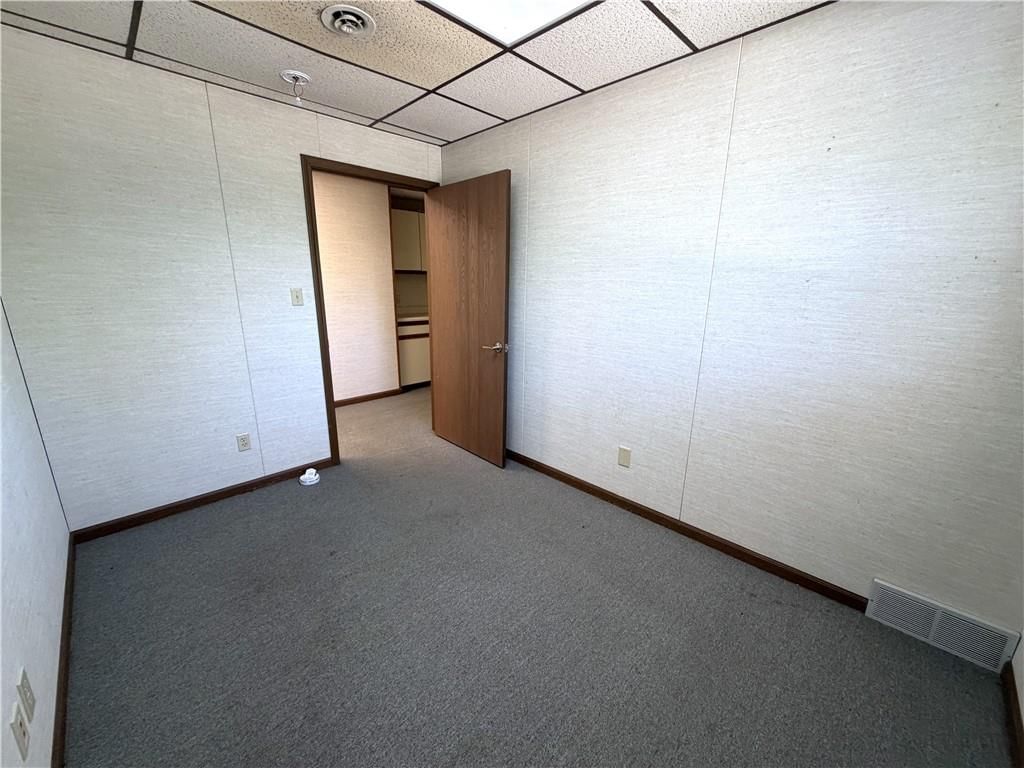 305 N Mason Street — photo 48