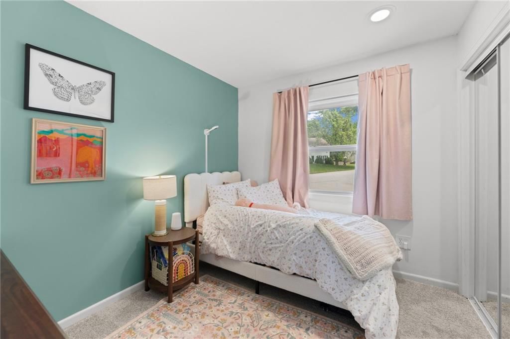 547 N Persimmon Drive — photo 17