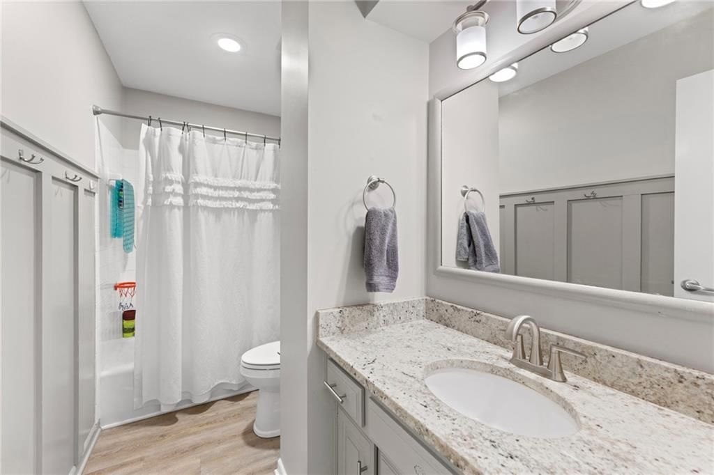 547 N Persimmon Drive — photo 21