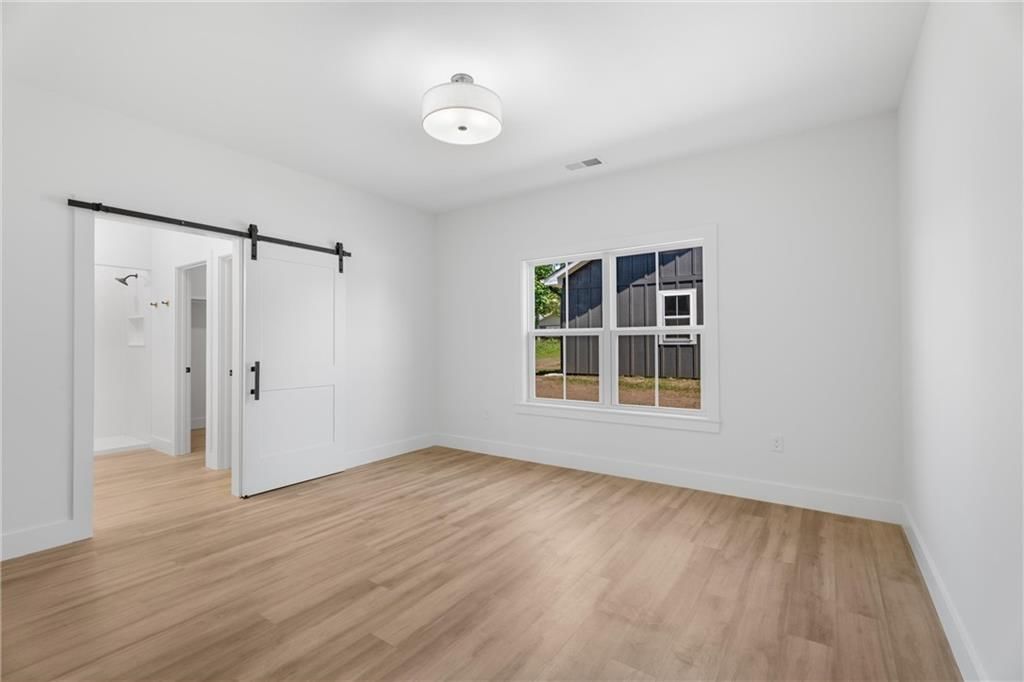 612 Catalpa Street — photo 22