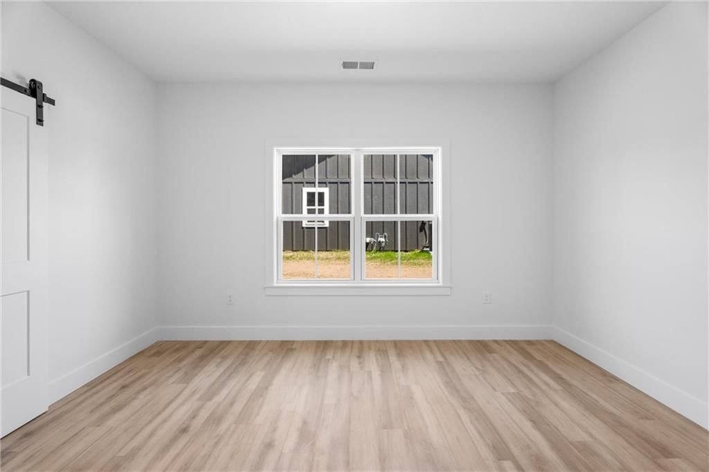 612 Catalpa Street — photo 23