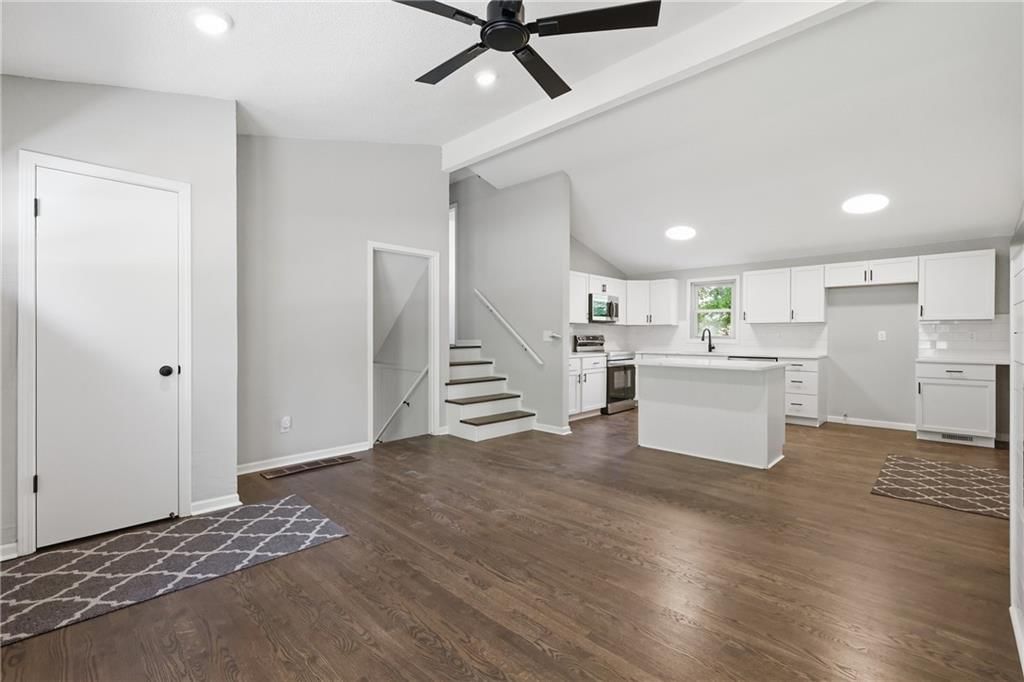 3401 NE 67th Street — photo 4