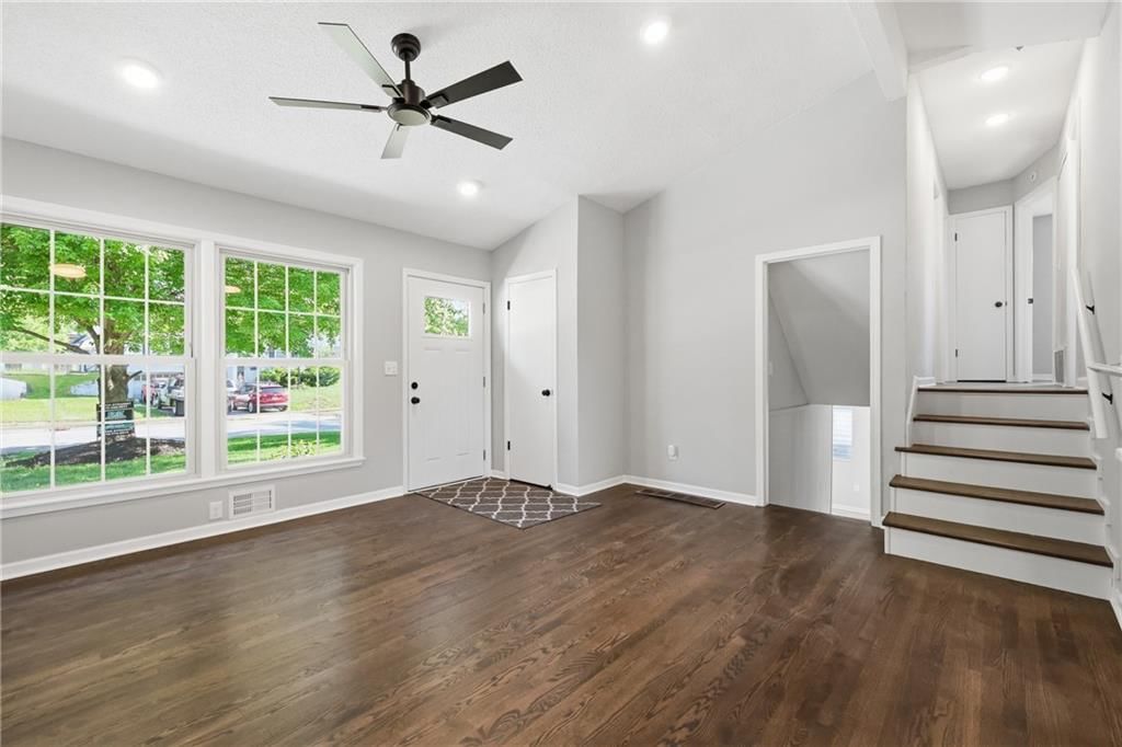 3401 NE 67th Street — photo 8