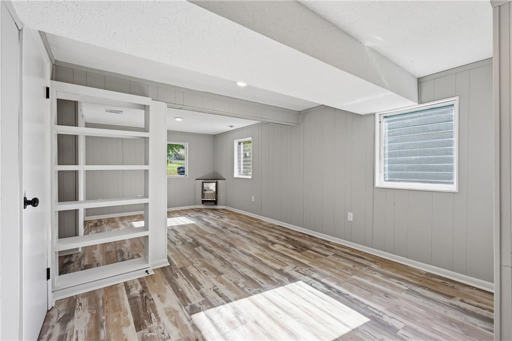 3401 NE 67th Street — photo 21