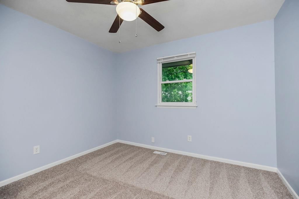 7911 N Stoddard Avenue — photo 18