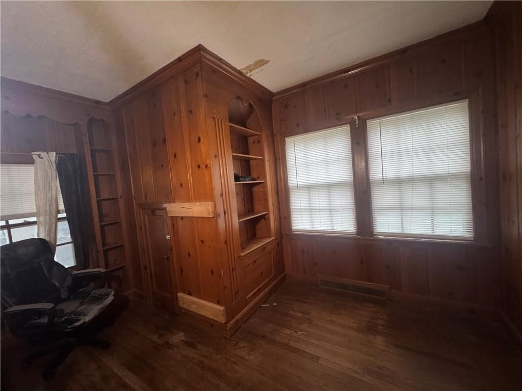 1410 S Broadway Street — photo 18