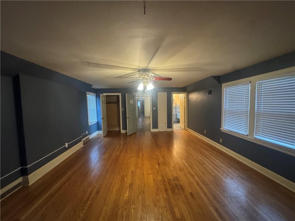 1410 S Broadway Street — photo 28
