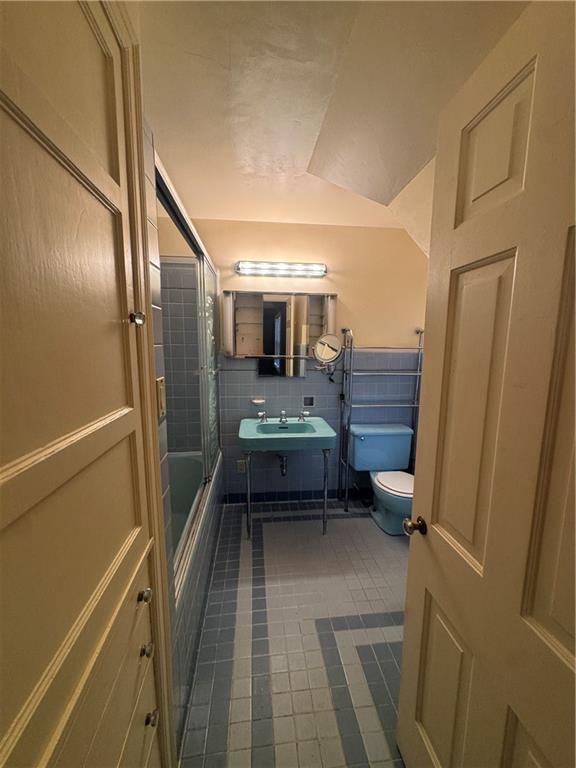 1410 S Broadway Street — photo 29