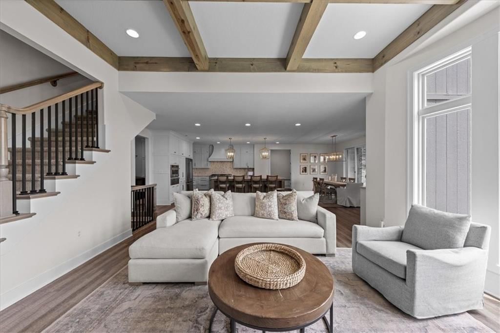 5587 Thousand Oaks Drive — photo 10