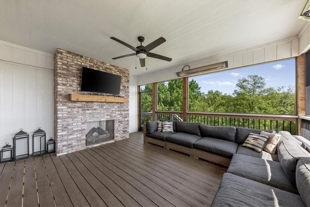 5587 Thousand Oaks Drive — photo 47