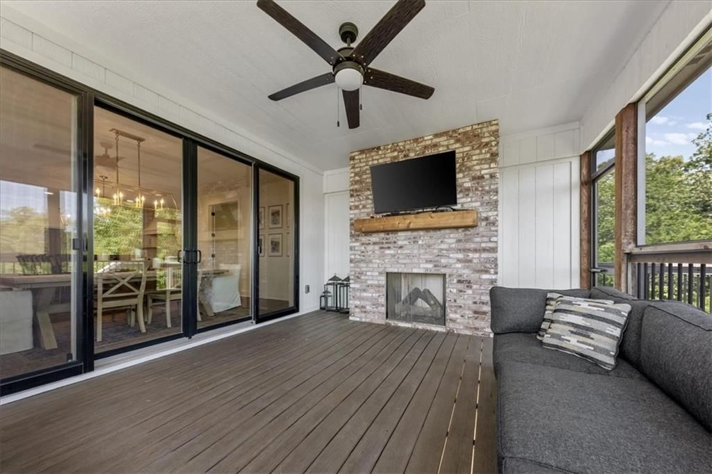 5587 Thousand Oaks Drive — photo 48