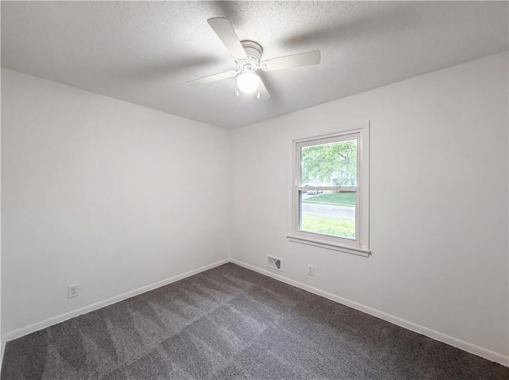 9401 E 84th Terrace — photo 10