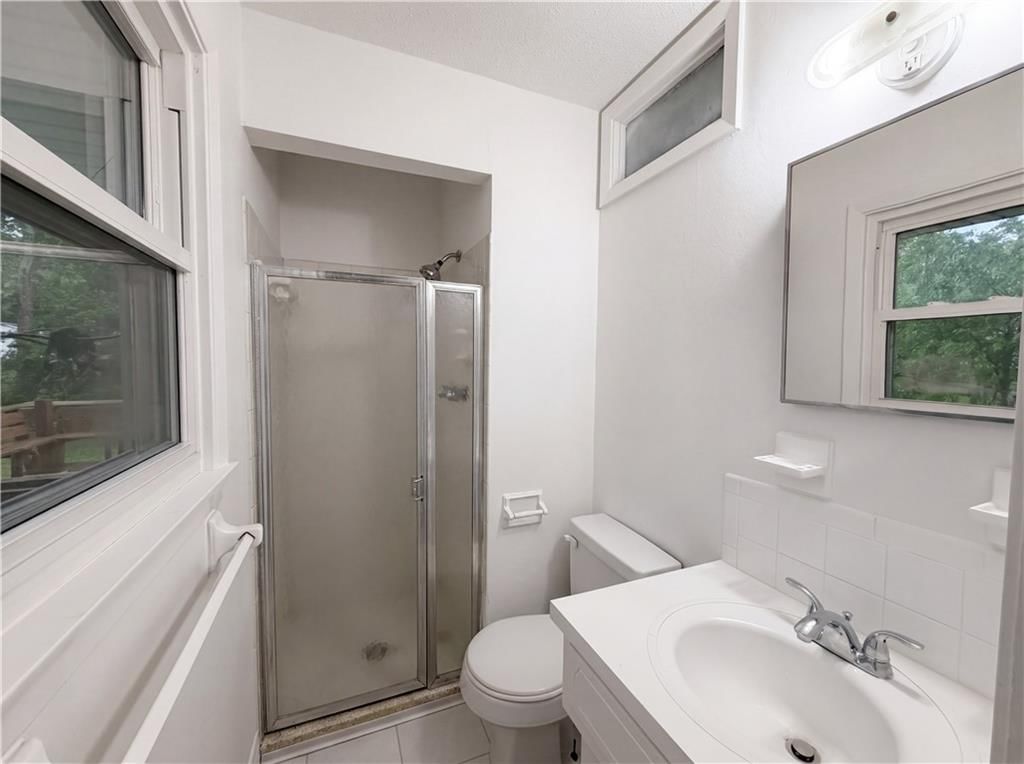 9401 E 84th Terrace — photo 12