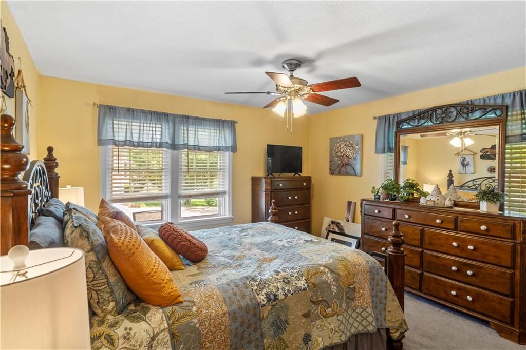 2113 Birch Street — photo 13