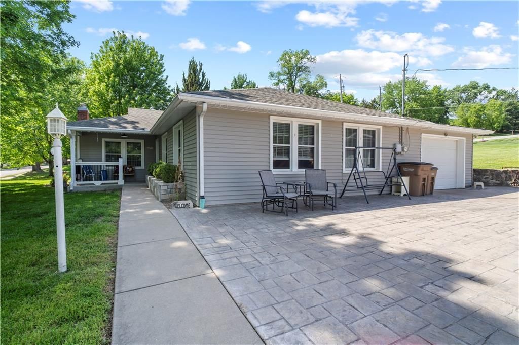 2113 Birch Street — photo 33