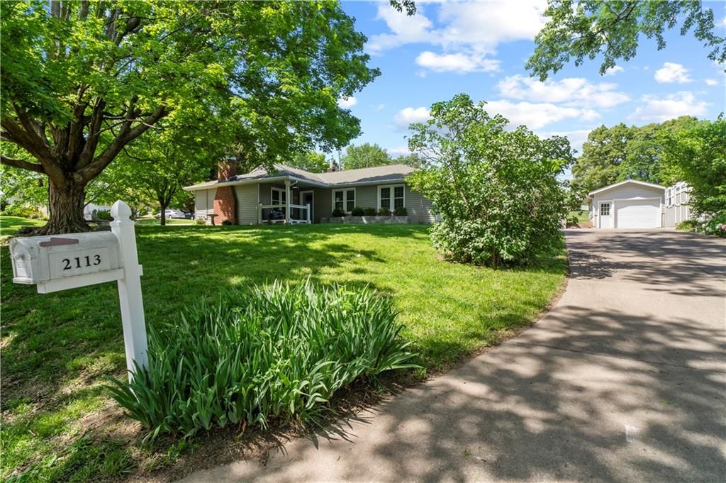 2113 Birch Street — photo 40
