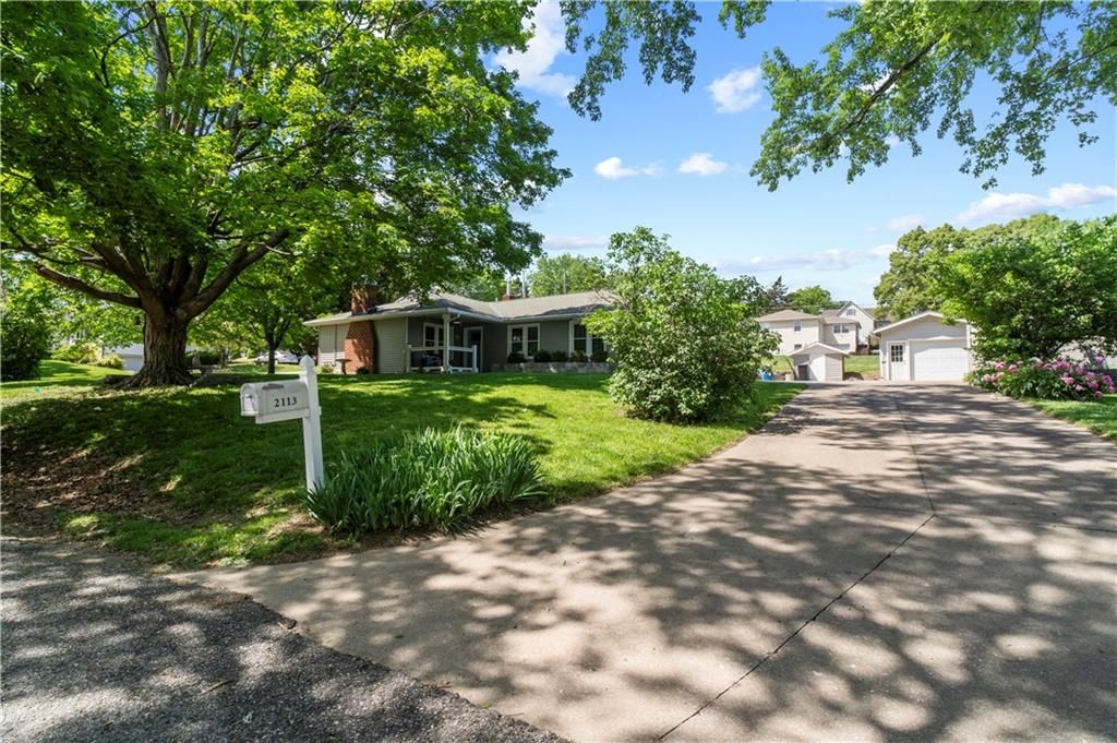 2113 Birch Street — photo 41