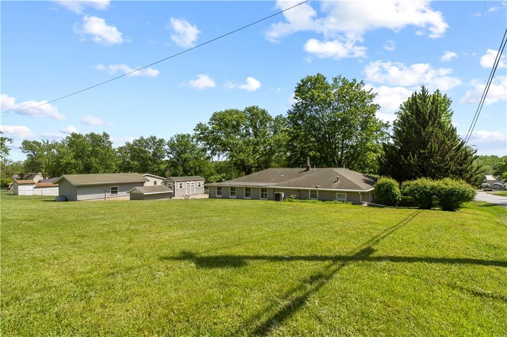 2113 Birch Street — photo 45