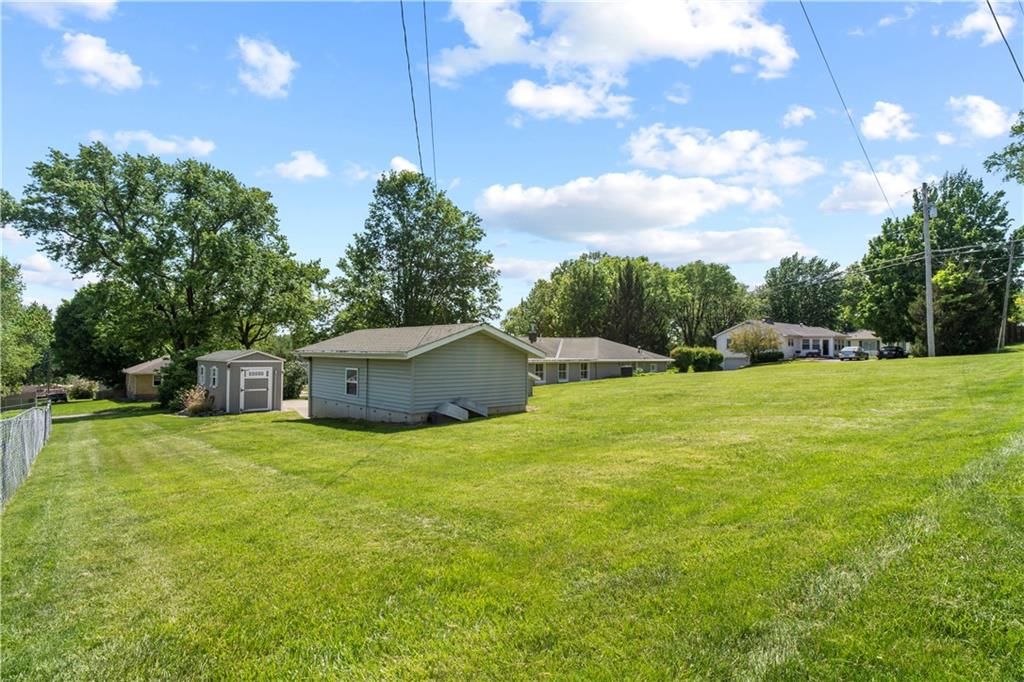 2113 Birch Street — photo 46