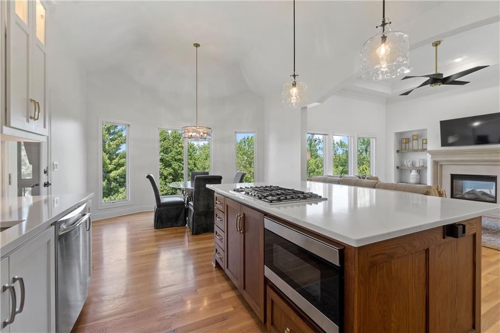 14500 Farley Street — photo 19
