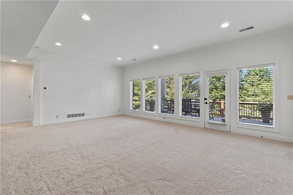 14500 Farley Street — photo 36