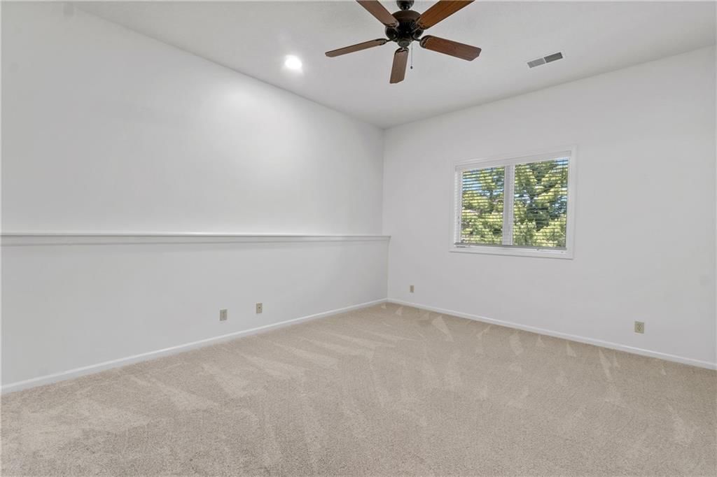 14500 Farley Street — photo 37