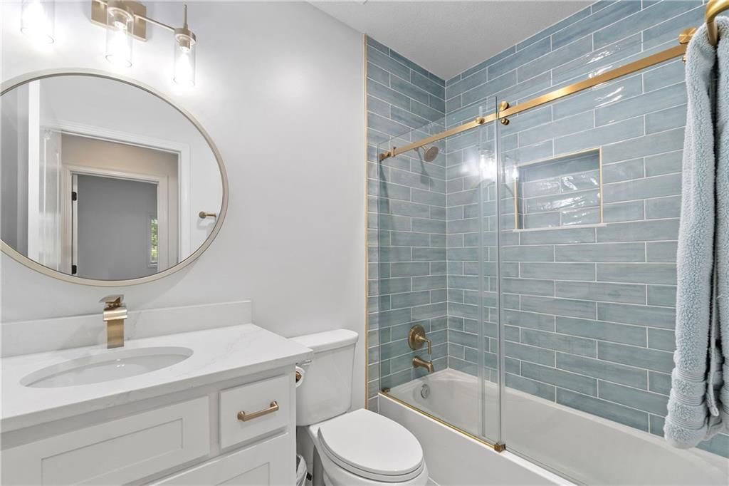 14500 Farley Street — photo 38
