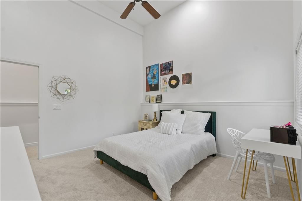 14500 Farley Street — photo 41