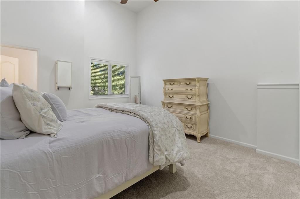 14500 Farley Street — photo 45
