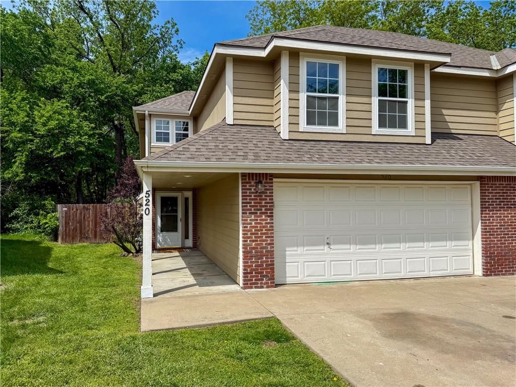 520 N John Doy Court, Lawrence, KS