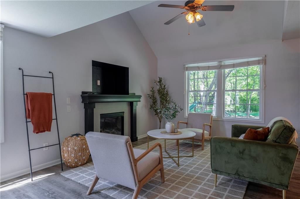 520 N John Doy Court — photo 4