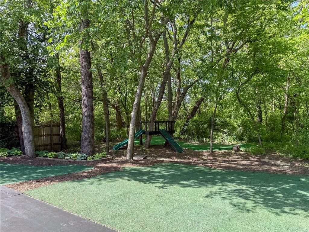 520 N John Doy Court — photo 27