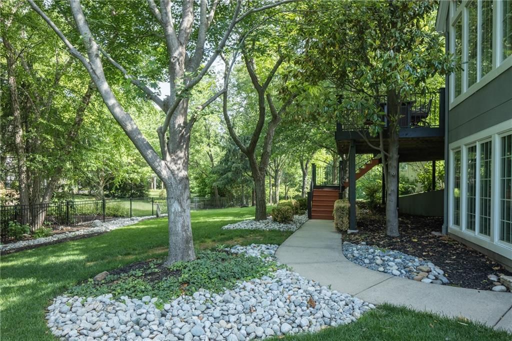 14024 Melrose Street — photo 39