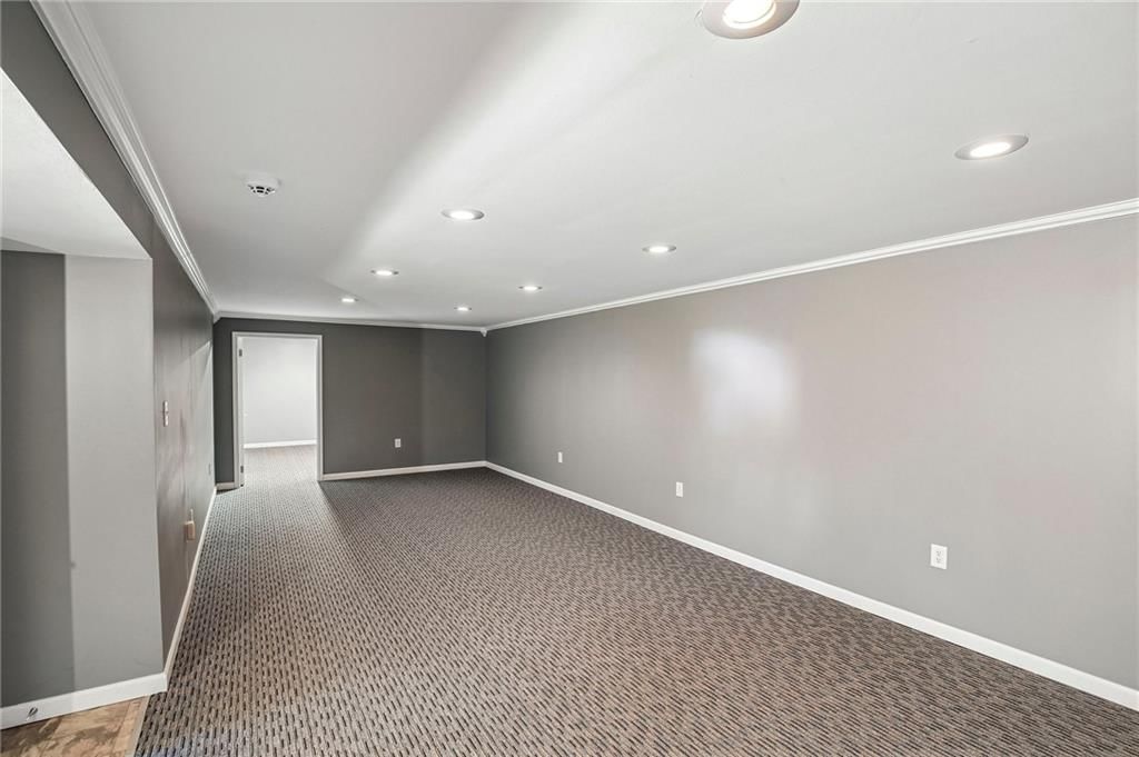 7237 Lafayette Avenue — photo 14