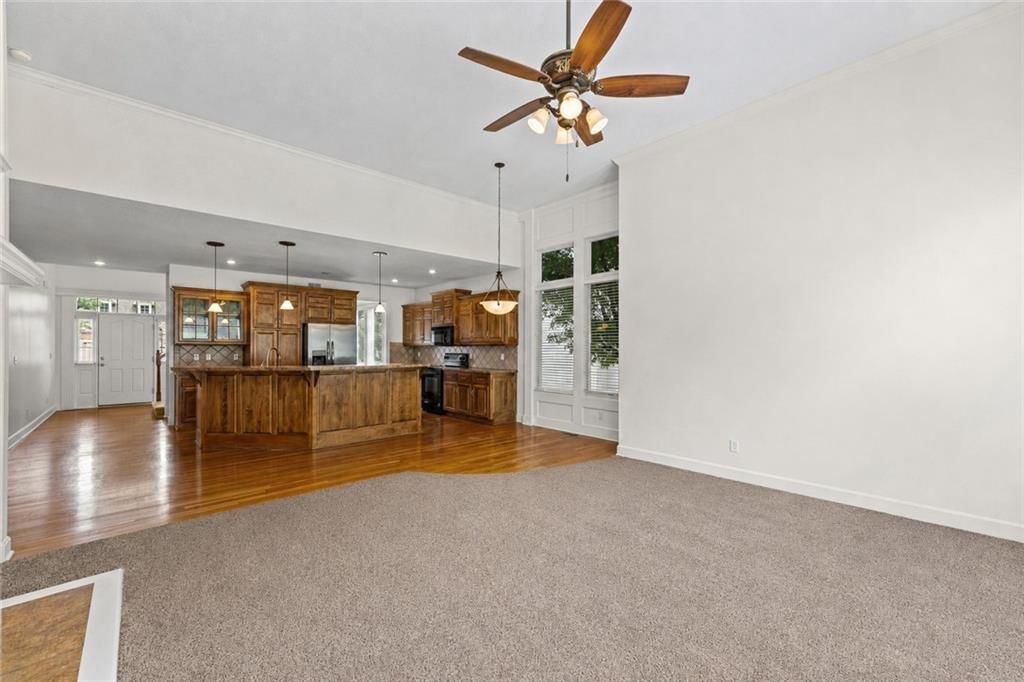16019 S Locust Street — photo 16