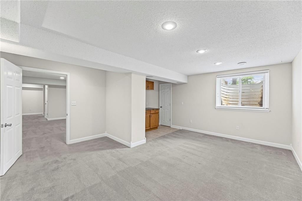 16019 S Locust Street — photo 44