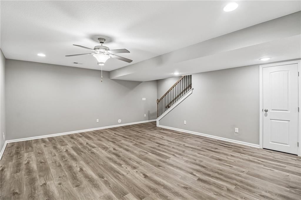 1205 NW Hilltop Lane — photo 23