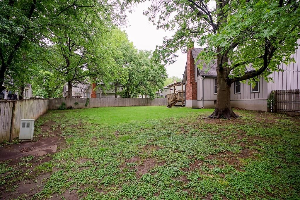 9010 Swarner Drive — photo 35