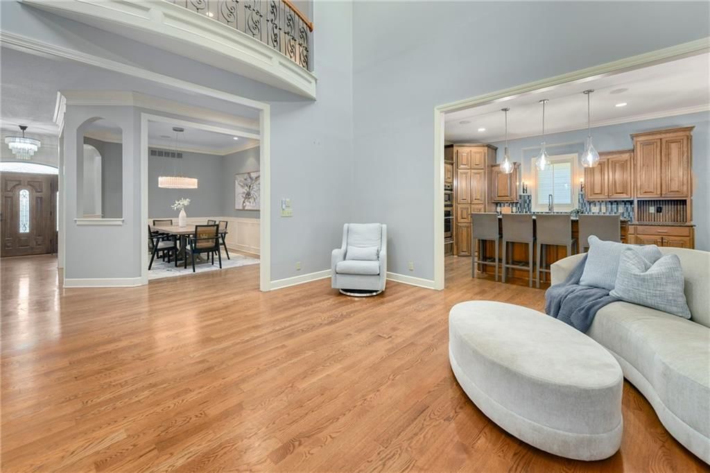 5404 W 124th Terrace — photo 11