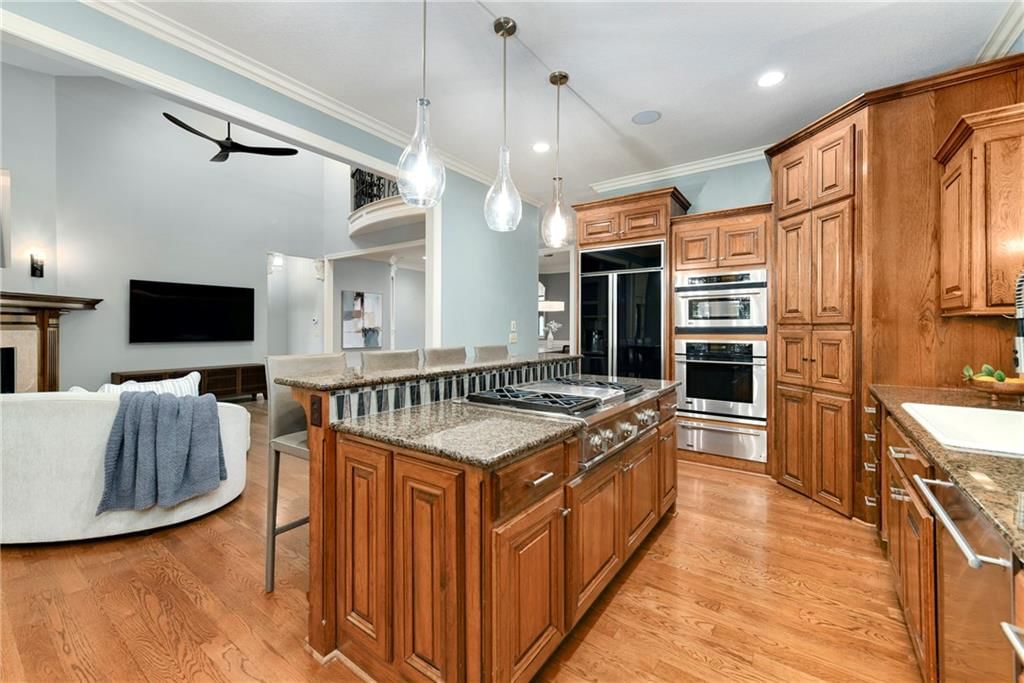 5404 W 124th Terrace — photo 17